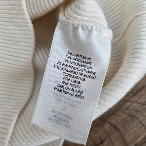 NWT Alice + Olivia White Pia Ribbed Knit Polo Wool Sweater Size XS - Picture 7 of 8